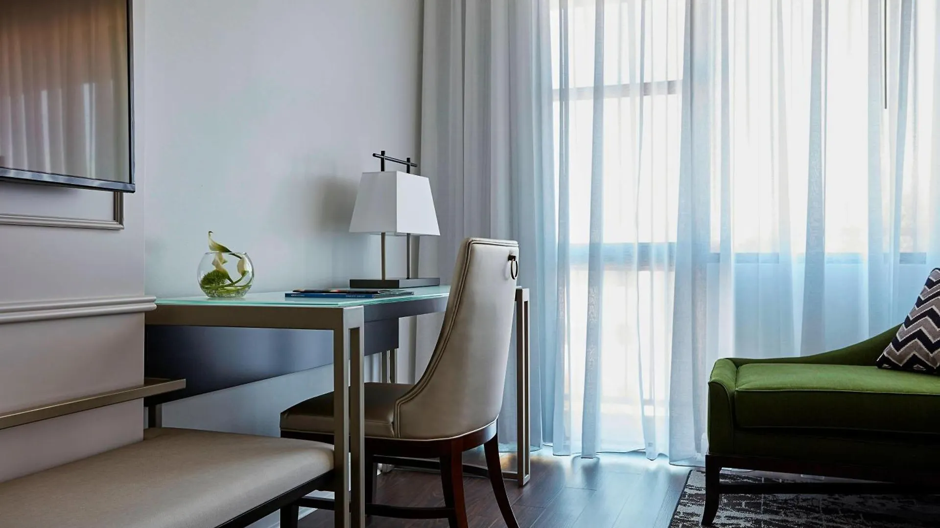 Отель Charlotte Marriott Southpark